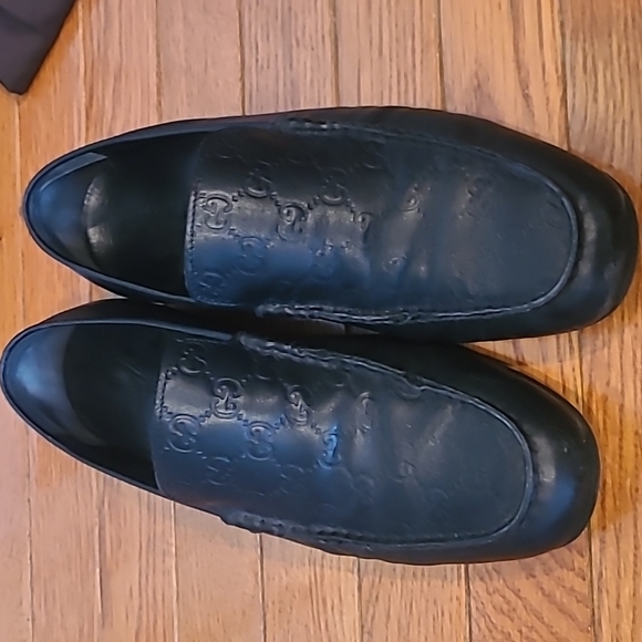 Men's Leather Gucci Loafers - Picture 5 of 15